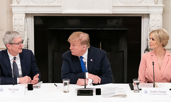 Apple CEO Tim Cook shares comments