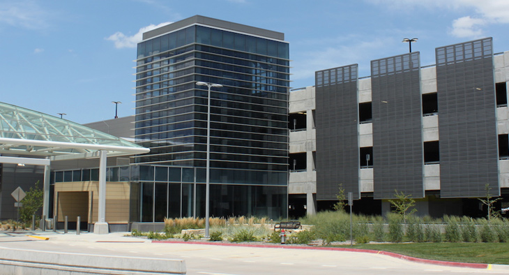 parking garage at Wichita Dwight D Eisenhower National Airport